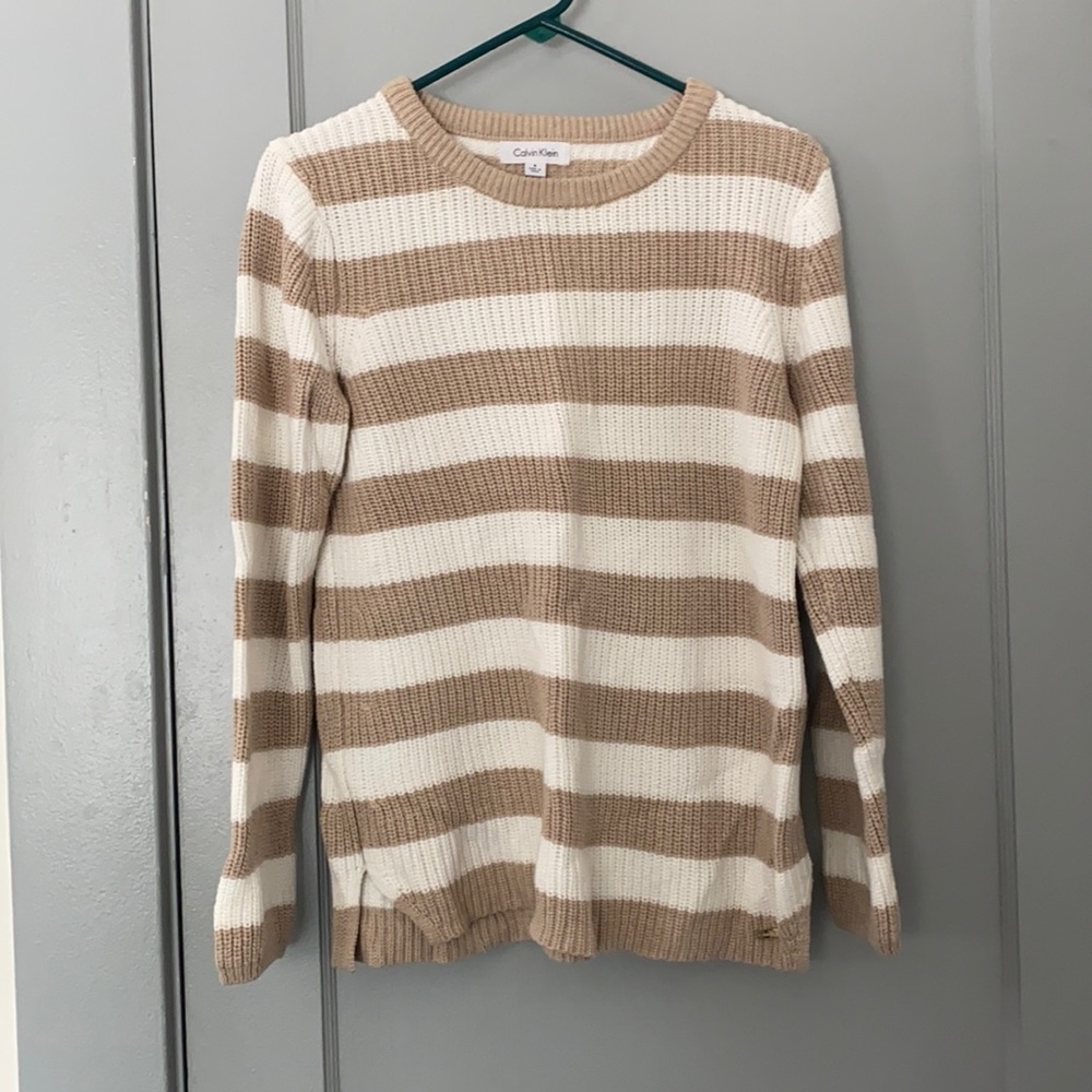 Calvin Klein Sweater